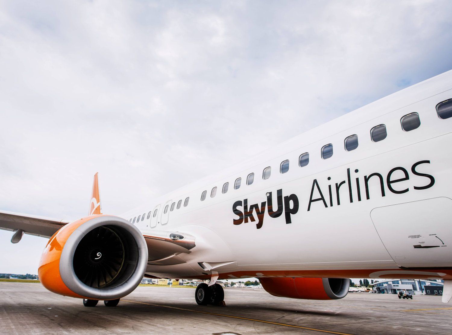 SkyUp MT is allocated slots in Warsaw/Chopin Airport for Summer 2024