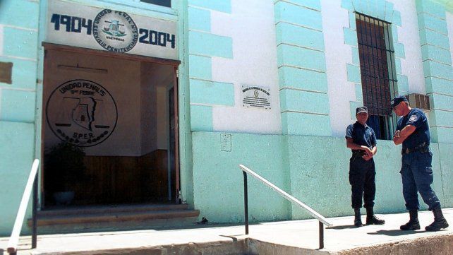 Llevan a la cárcel a jóvenes que violaron a una chica