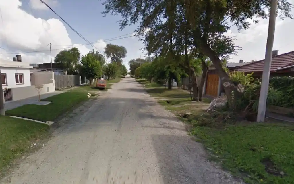 El tiro  impactó en la cabeza de Cárdenas. Rocío murió en el acto.