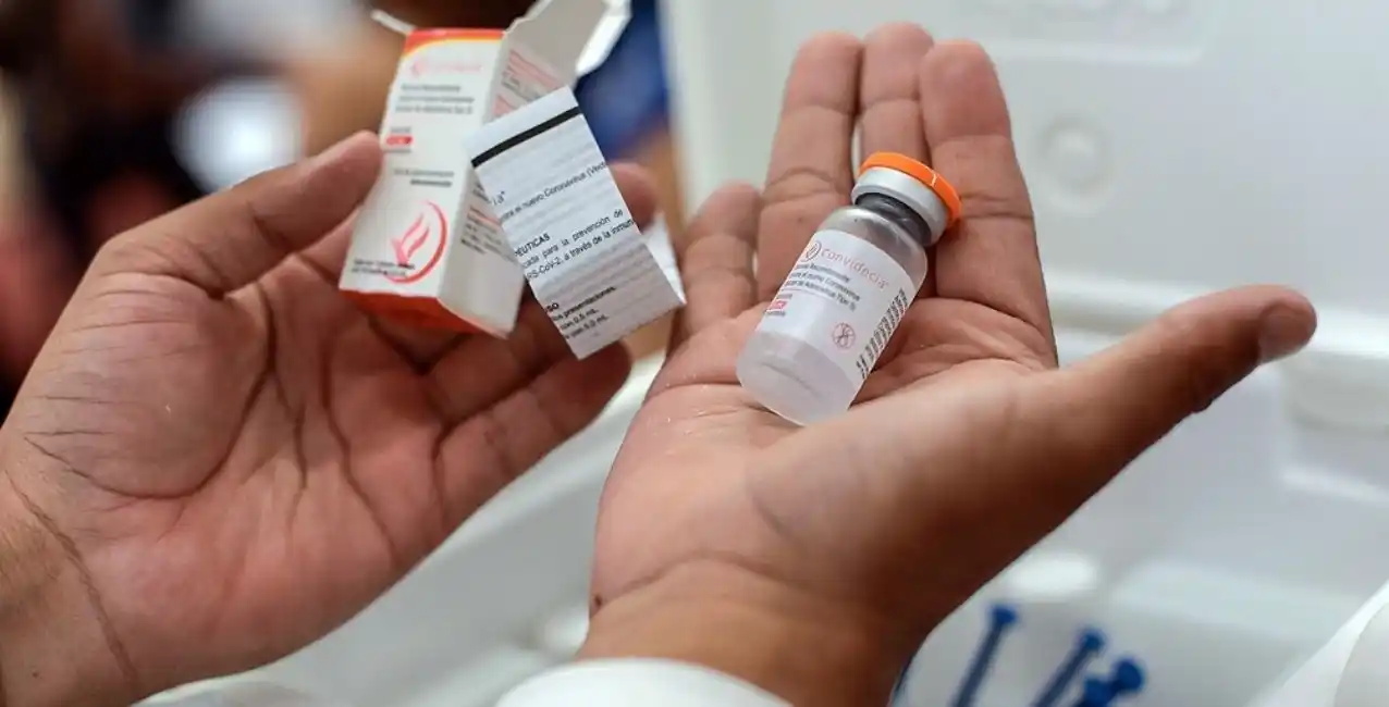 Llegaron al país otras 166 mil vacunas de CanSino