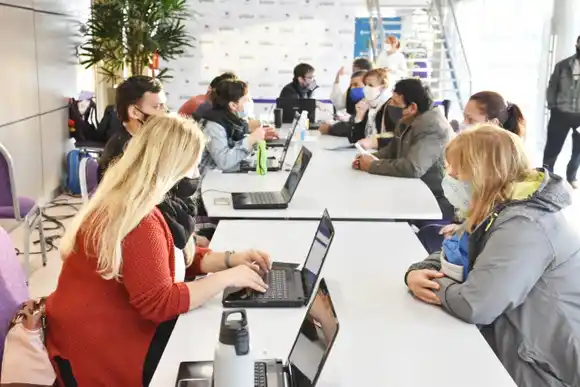 ENACOM otorga mayor previsibilidad, periodicidad y objetividad a los precios máximos de los servicios públicos TIC