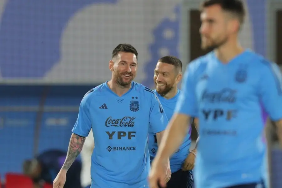 Alivio Mundial:  Messi se entrenó a la par de sus compañeros y estará en el debut de la Selección argentina