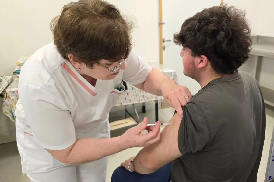 Objetivo Dengue: Provincia inició la estrategia de vacunación en el departamento General Obligado