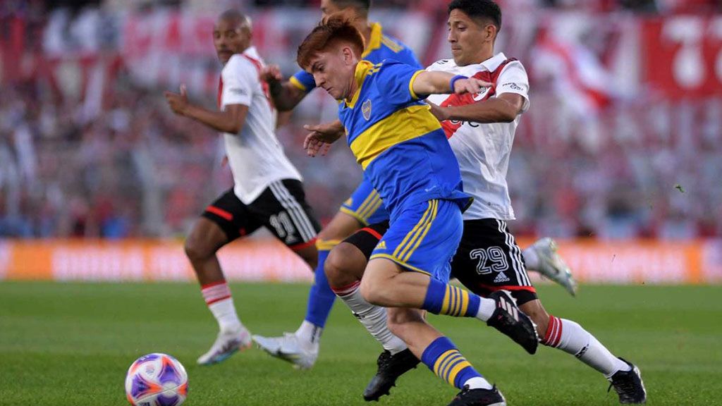 Escena del partido que jugaron River y Boca