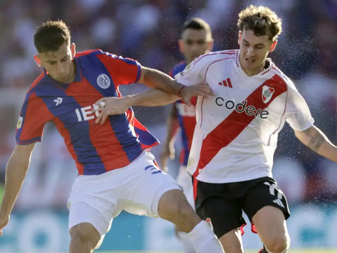 River recibe a San Lorenzo en los octavos de final del Torneo Apertura: hora, TV y formaciones