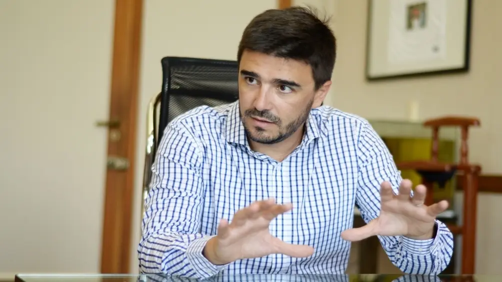 Olavarría: Ezequiel Galli acusó a una universidad de "adoctrinar" alumnos y los docentes le exigieron que se "retracte"