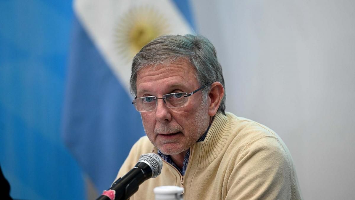 Bahillo también apuntó contra el gobierno de Milei por sus políticas impositivas