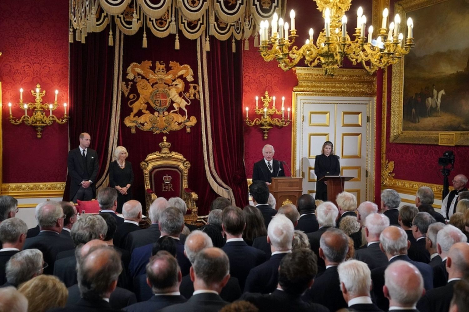 La historia detrás de la ceremonia de proclamación del rey Carlos III