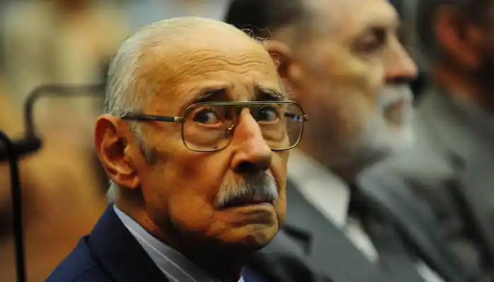 Videla pidió que haya otro golpe de Estado