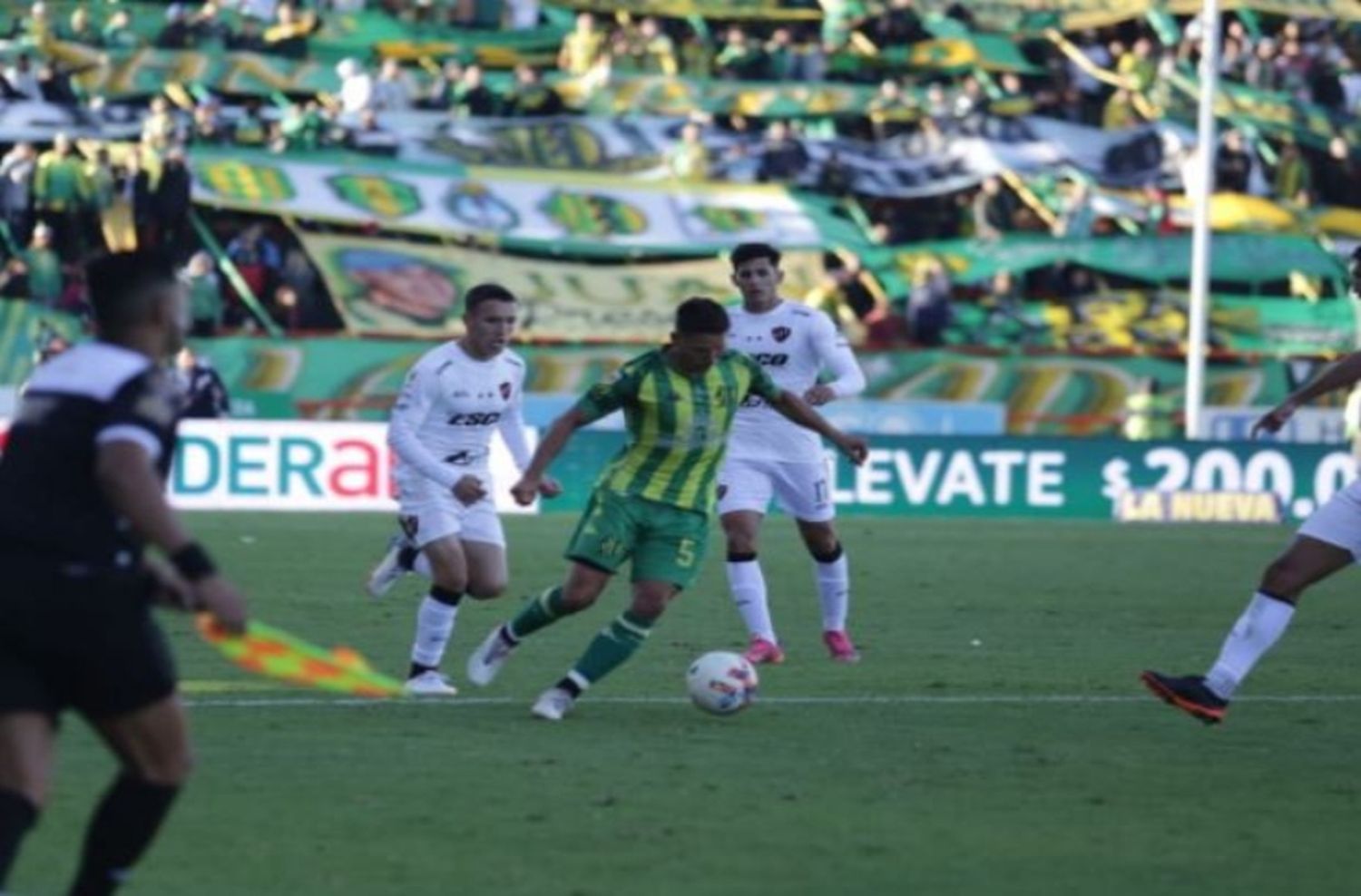 Aldosivi abre la fecha en la que debuta el VAR