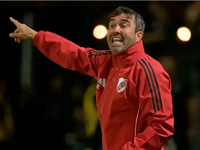 River venció a Bragantino sobre el final y Coudet advirtió: "Todavía veo al equipo muy rígido, pero somos difíciles para el rival"