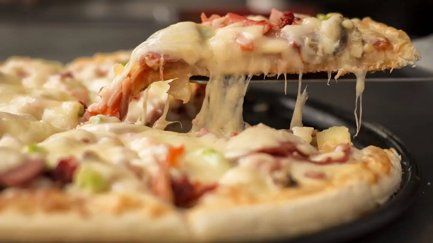 Crespo se prepara para la primera edición de la “Noche de las Pizzas”
