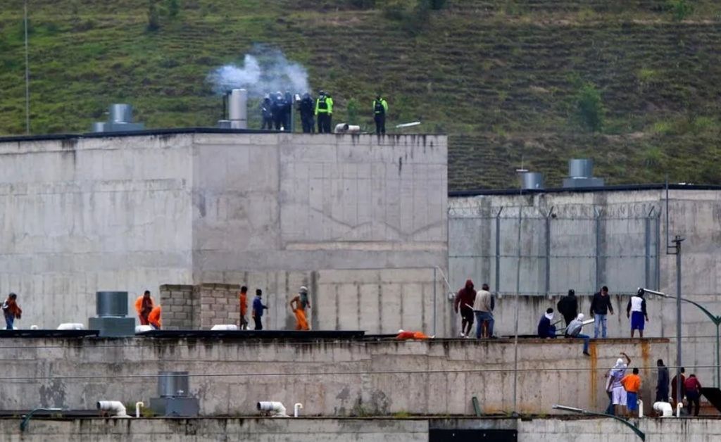 Motín en la cárcel mas grande de Ecuador: al menos 52 muertos