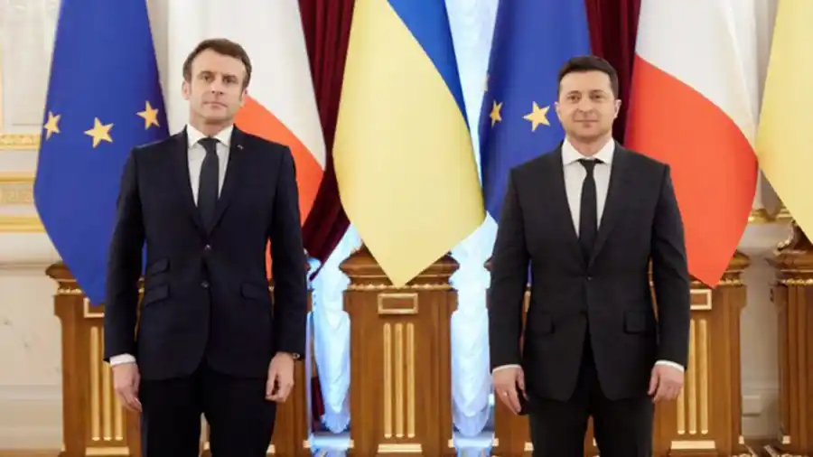 Emmanuel Macron y Volodimir Zelenski.