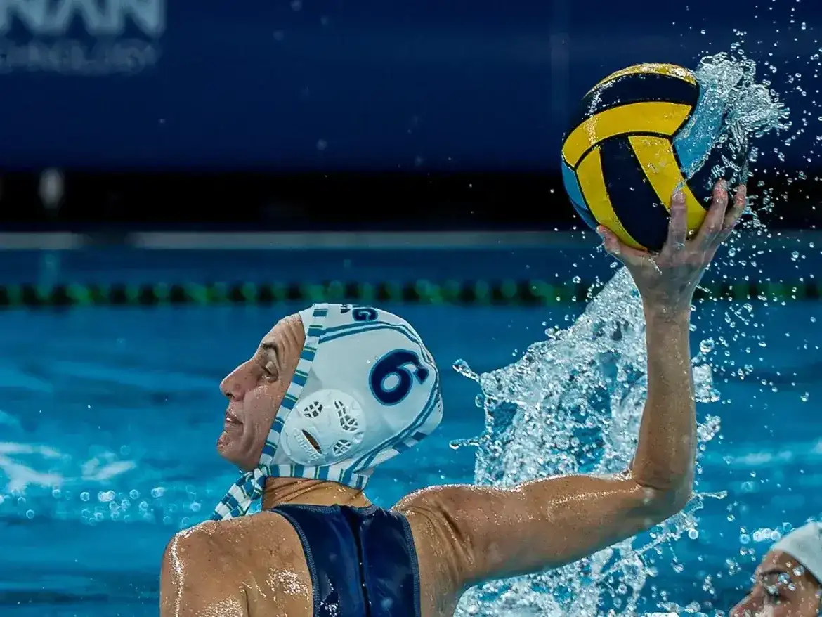 Cora Masip en acción frente a Uruguay.