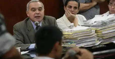 Caso Píparo: Pidieron 5 perpetuas por la salidera bancaria y el homicidio del bebé Isidro 