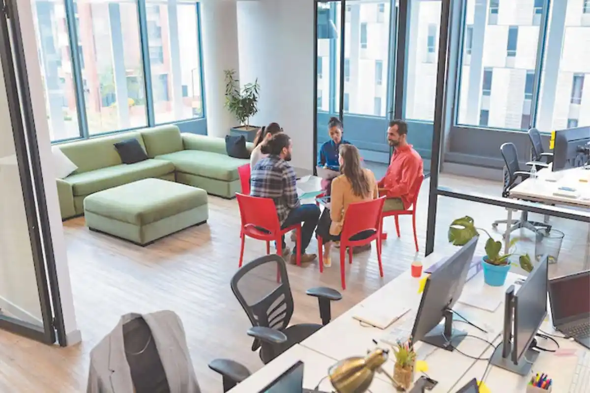 A medida que el mercado inmobiliario continúa creciendo y evolucionando, es importante considerar lo que le depara el futuro a este sector.