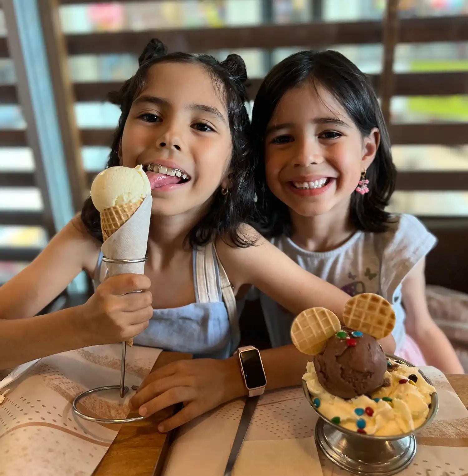 Agustina y Julieta Fiorotto-