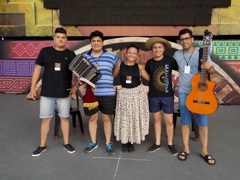 Franco Zaragoza y Leonela Ferreyra protagonistas en el Atahualpa Yupanqui