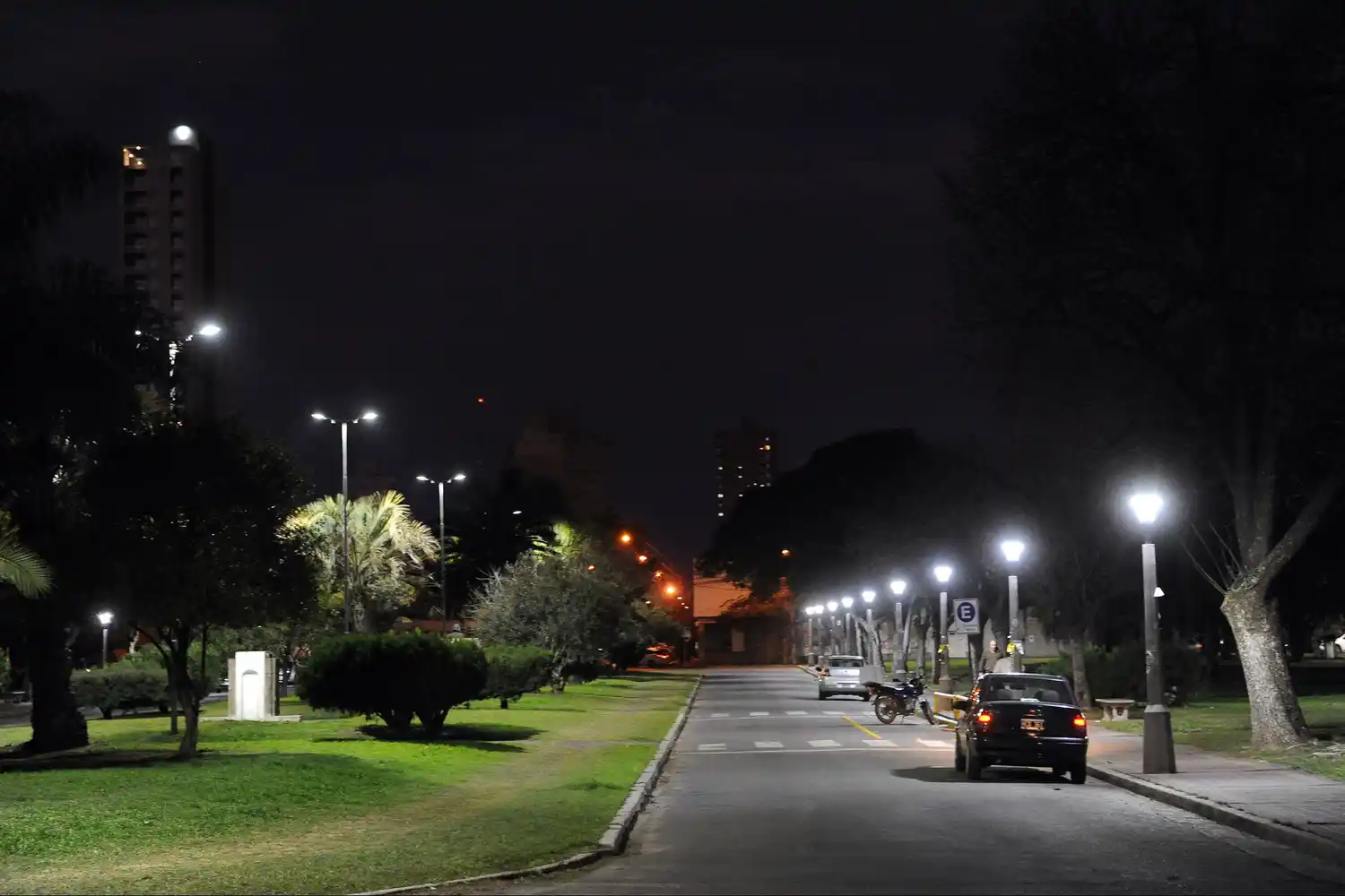 Trabajos de iluminación y bacheo previstos para este viernes en Santa Fe