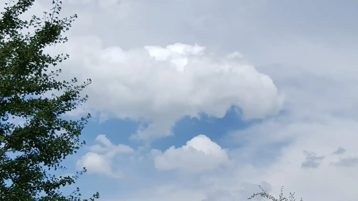 El Servicio Meteorológico Nacional extendió el alerta por lluvias y tormentas intensas