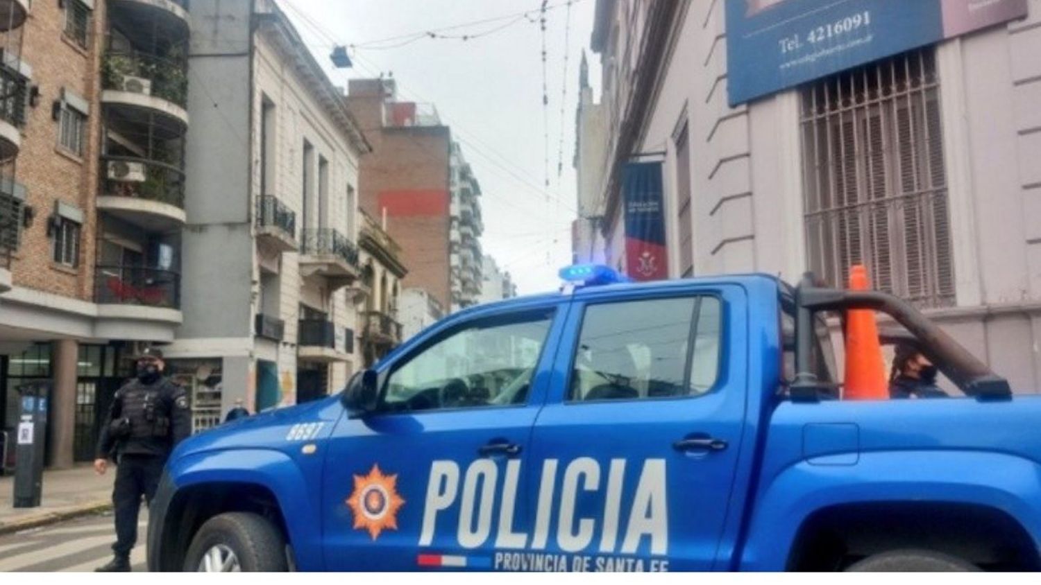 Rosario: falsa amenaza de bomba y evacuación de alumnos en el colegio del Huerto