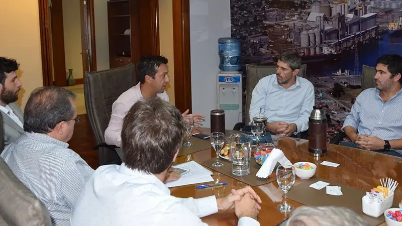 Rojas: “Trabajar juntos para potenciar la productividad de nuestro puerto”