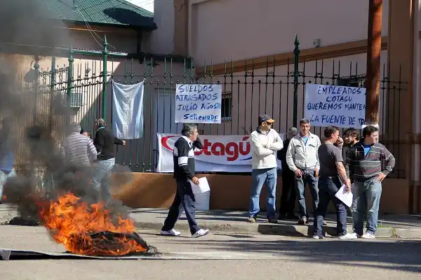 Empleados de Cotagú reclaman por la "crítica" situación económica 
