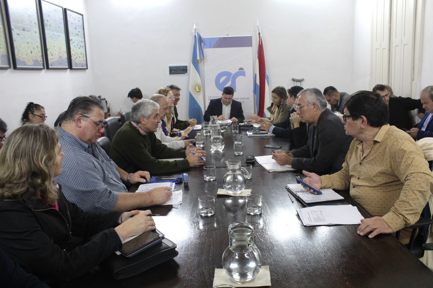 El gobierno provincial mejora la propuesta salarial a los docentes