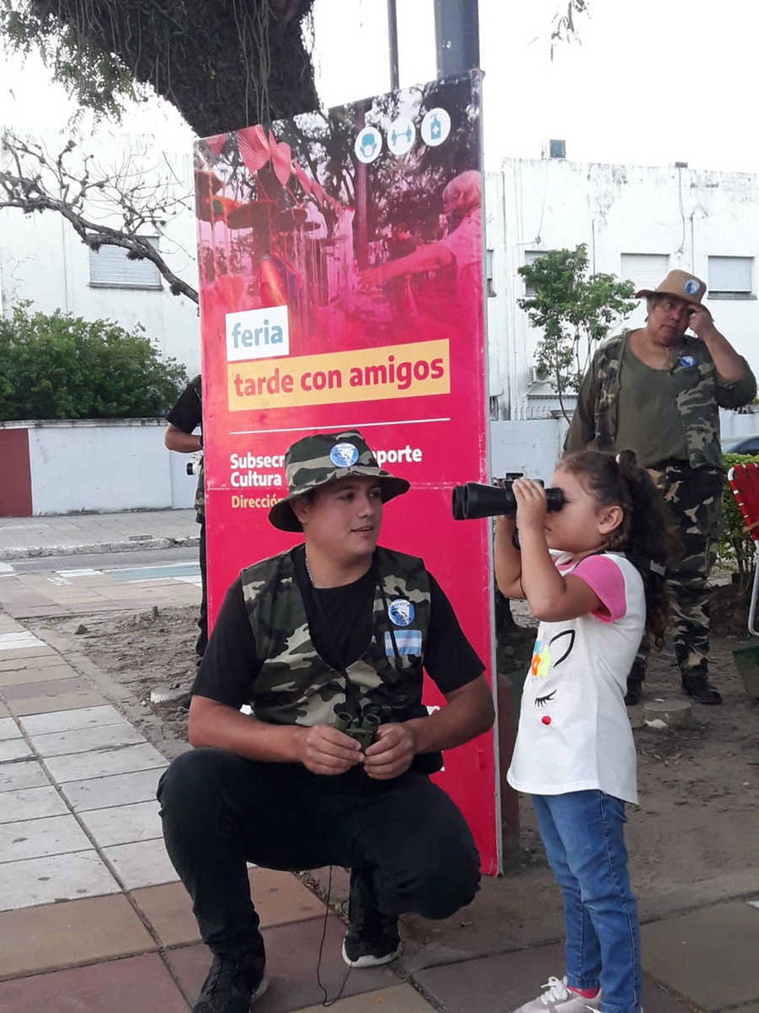 Taller gratuito y abierto al
público sobre avistaje de aves