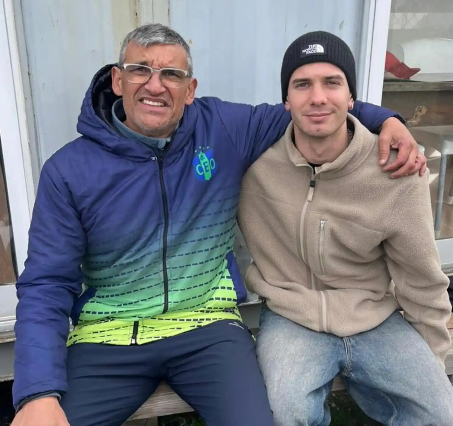 Franco Mastantuono visitó las instalaciones del Club Embajadores de Olavarría