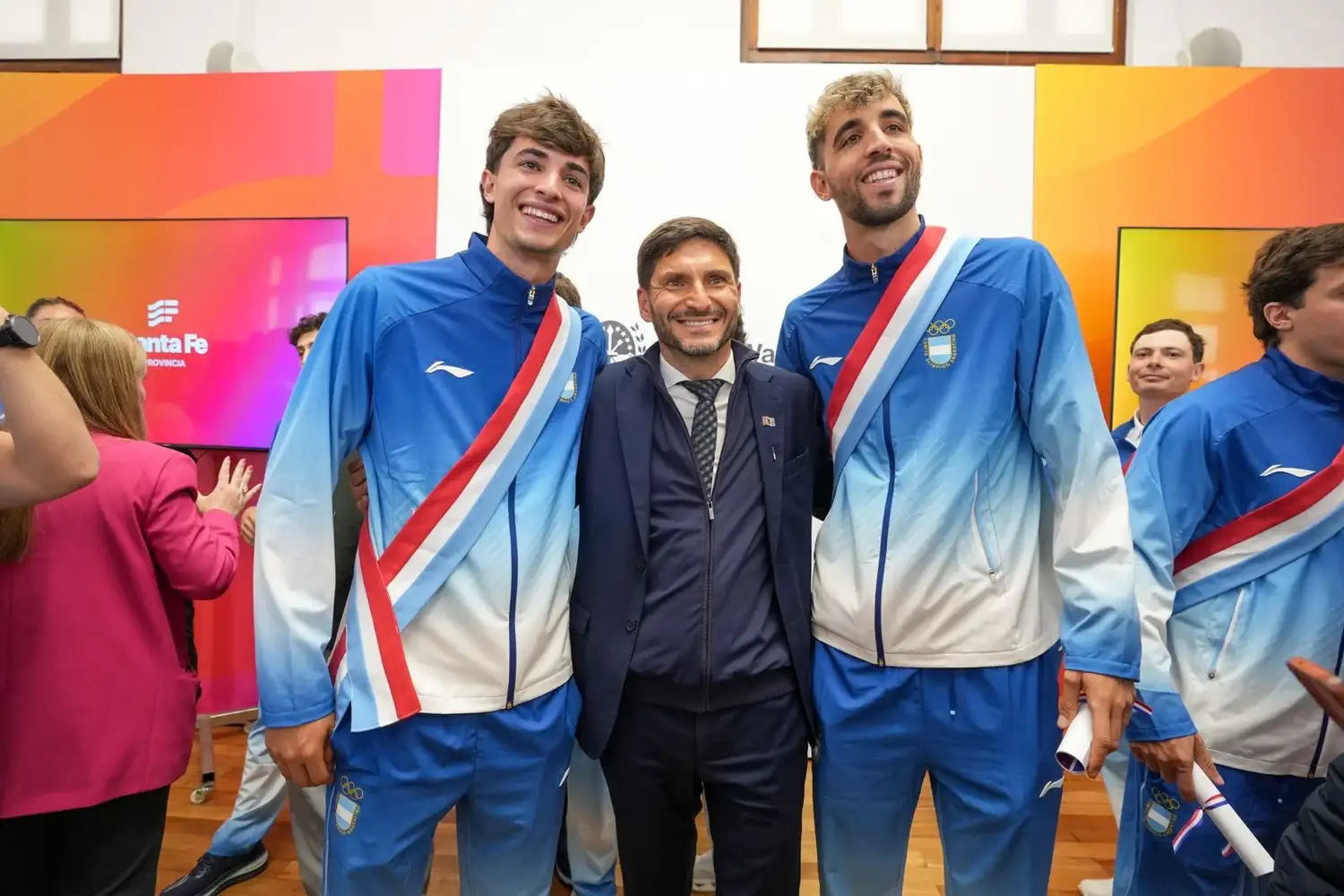 Pullaro: “Cuando los santafesinos nos unimos y tiramos para el mismo lado, lo imposible se transforma en posible” - 3