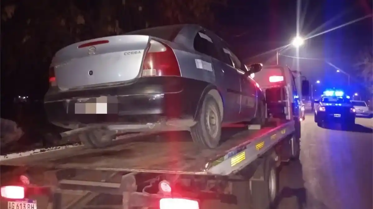 Un joven de 23 años se fugó luego de evadir un control de tránsito