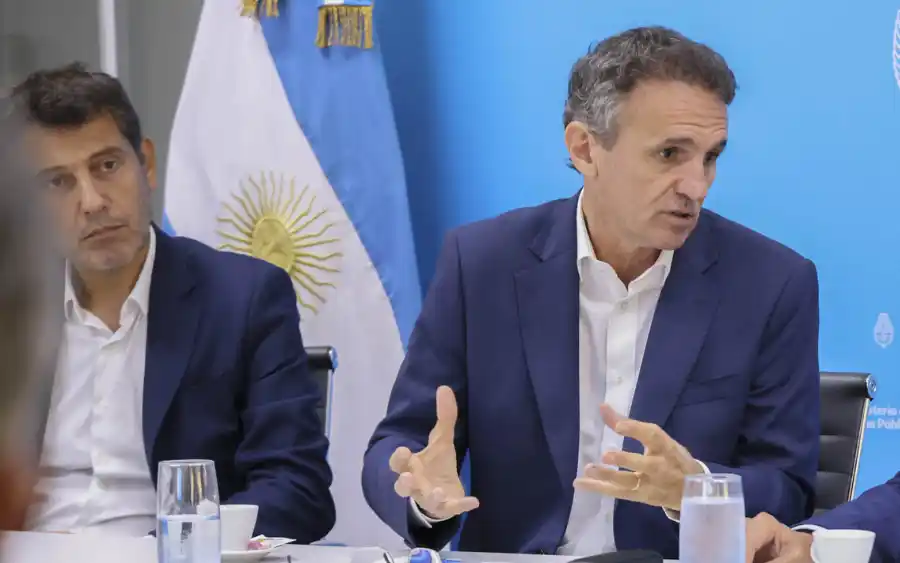 Sauro junto a Gabriel Katopodis