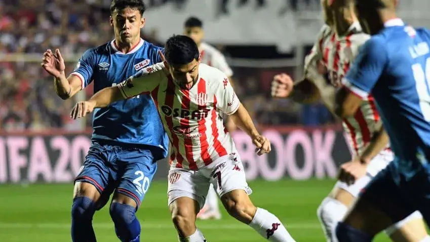 Unión perdió ante Nacional y quedó eliminado de la Copa Sudamericana