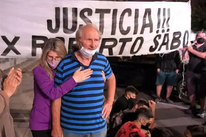 Qué dijo al votar el padre del  kiosquero asesinado