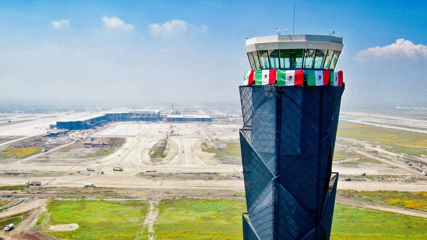 The Mexican government would promote the Felipe Angeles International Airport by decree