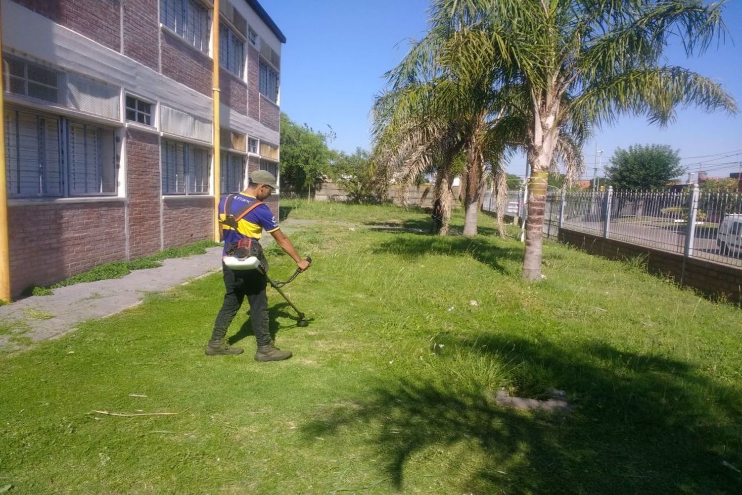 Destinan nuevos fondos para limpieza en las escuelas 