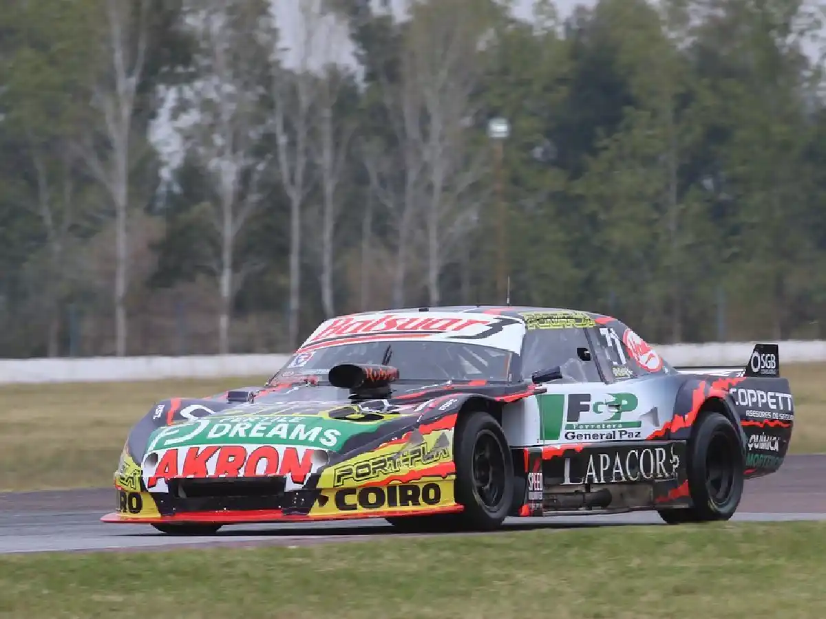 Brezzo sigue marcando el rumbo