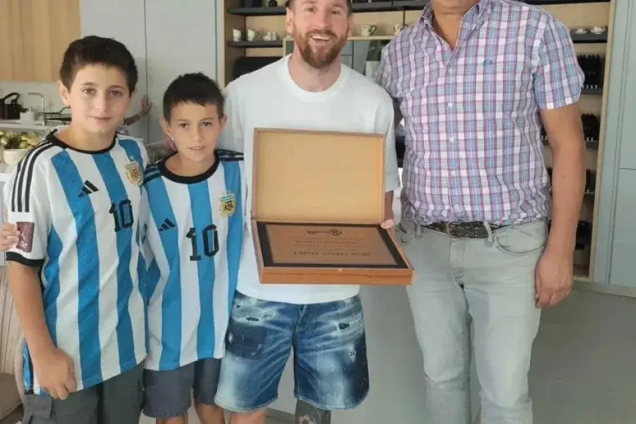 Messi declarado ciudadano ilustre de Funes