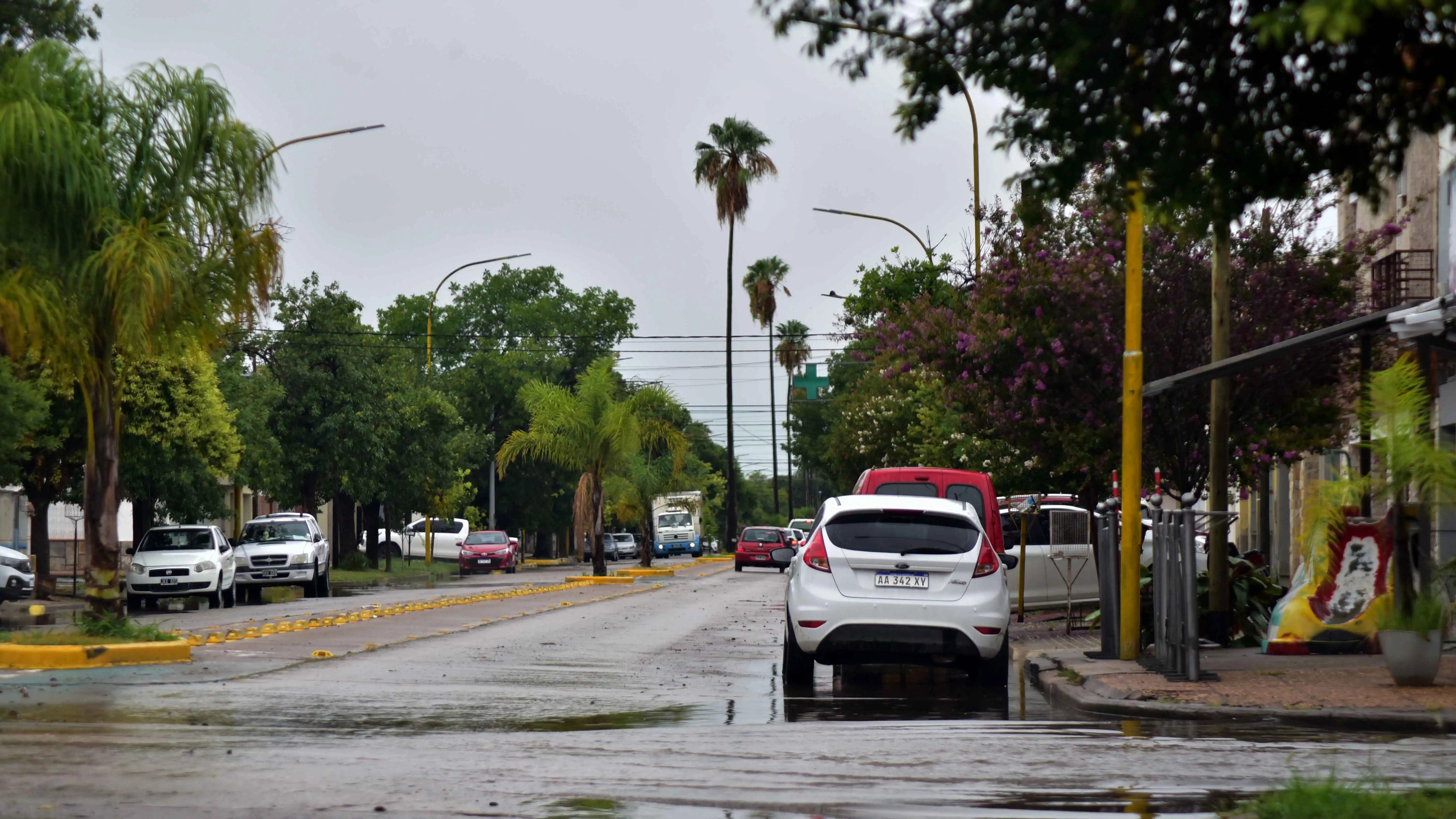 Viernes con cielo cubierto y probabilidad de lloviznas en San Francisco