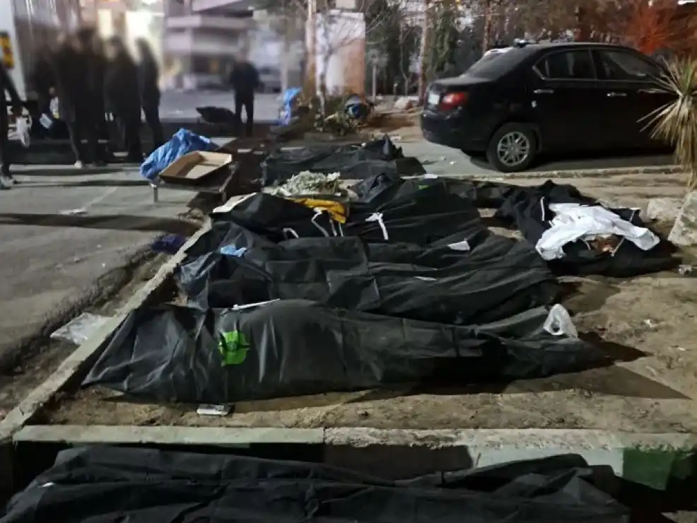 Trump apoyó las protestas de los iraníes y advirtió al ayatolá por la matanza de civiles