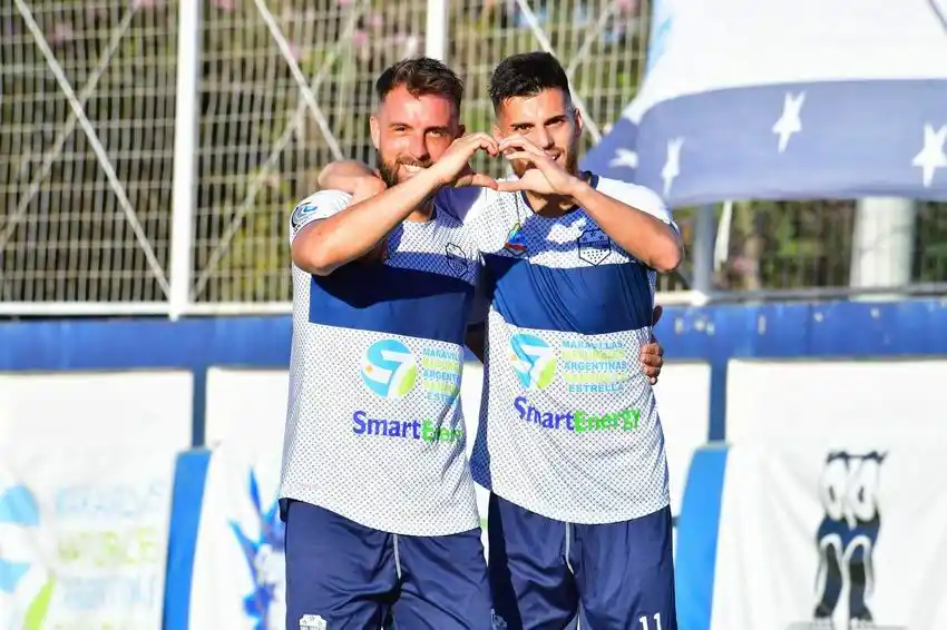 San Martín venció a Sportivo
Las Parejas y sigue de racha