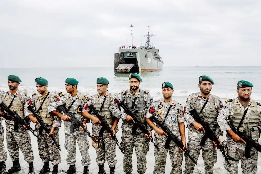 La Guardia Revolucionaria de Irán amenazó con atacar empresas de EEUU en Medio Oriente