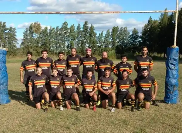 Claros triunfos para Carpinchos y Central en el Provincial