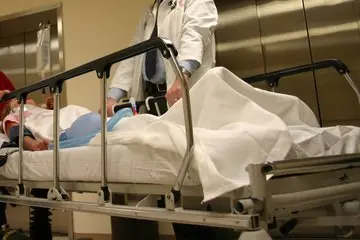¡SE PUEDEN SALVAR!  El 50% de pacientes con COVID-19 en UCI