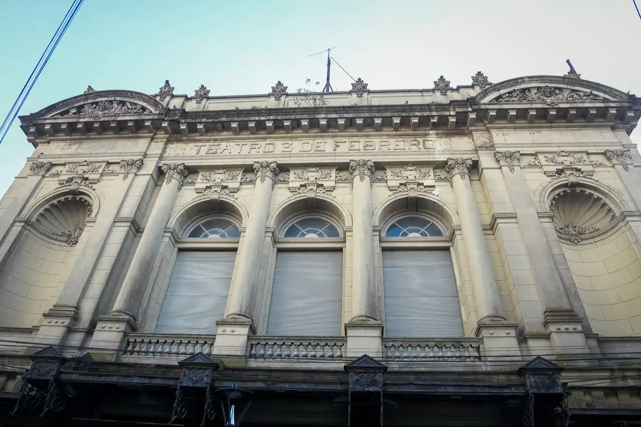 117 años del Teatro 3 de Febrero: cultura y homenajes en la agenda de octubre