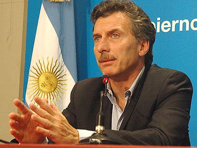 Macri: "La Presidenta tiene la clara intención de que no haya prensa libre"