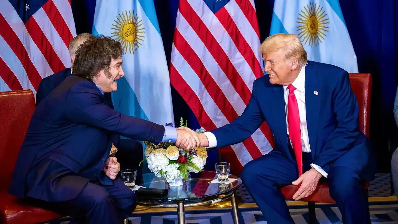 Milei junto a Trump.