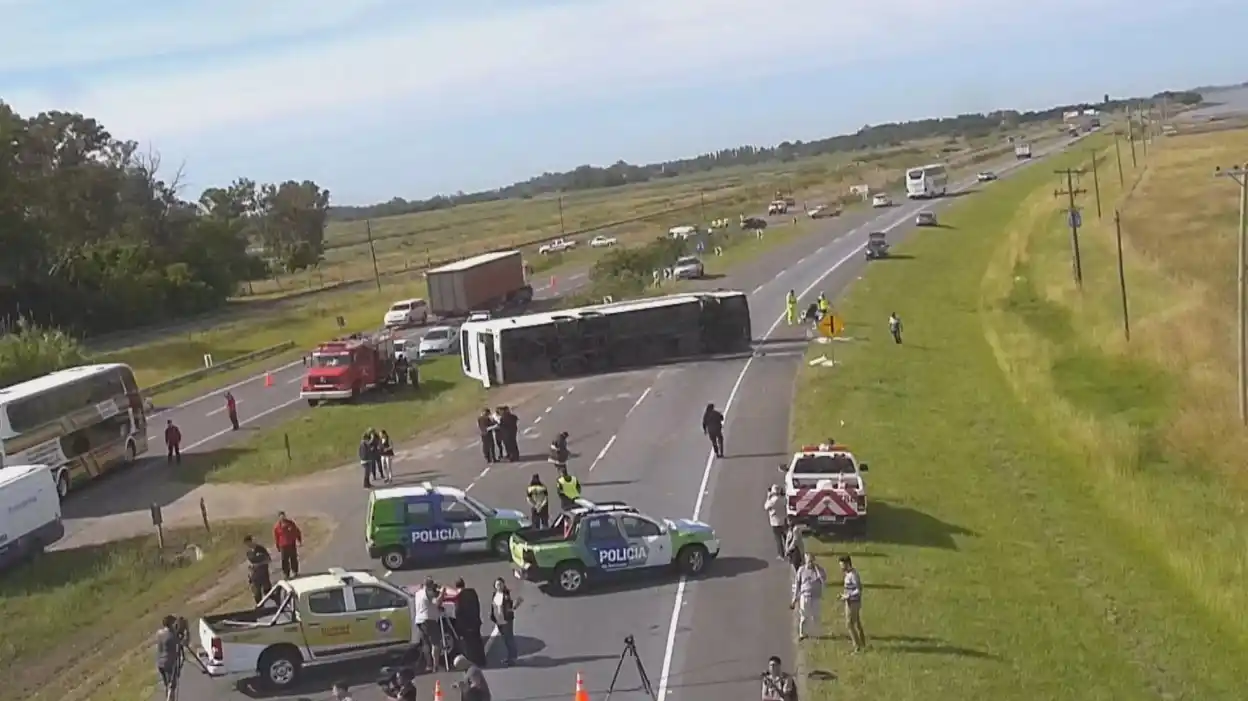 Vuelco en Ruta 2: Quiénes son las nenas que fallecieron y cómo están los heridos